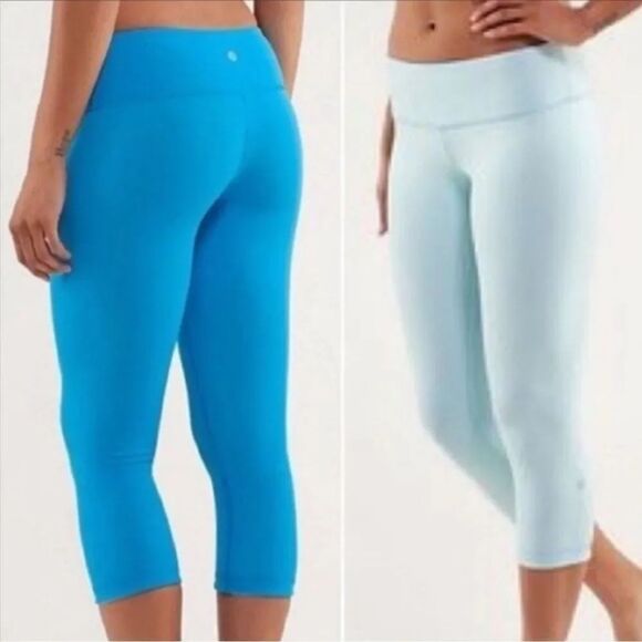 lululemon athletica Pants - Lululemon Wunder Under Crop Reversible Legging Beach Blanket Blue Sz 8 or Sz 10